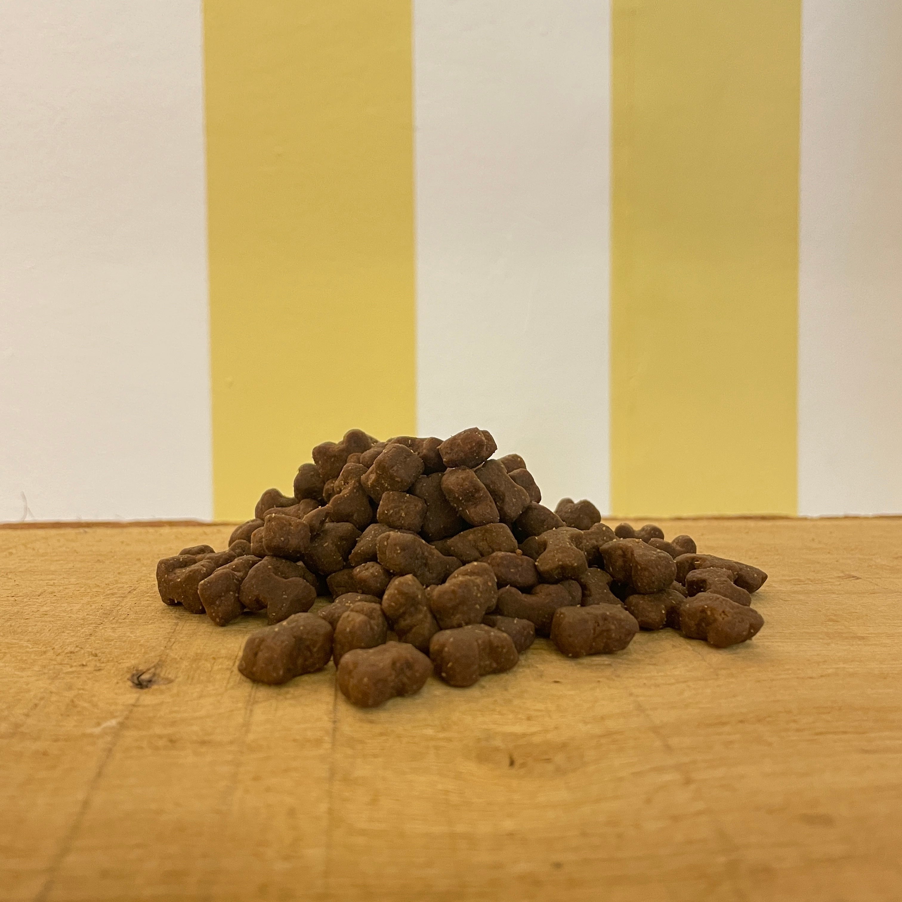 Natural dog training treats