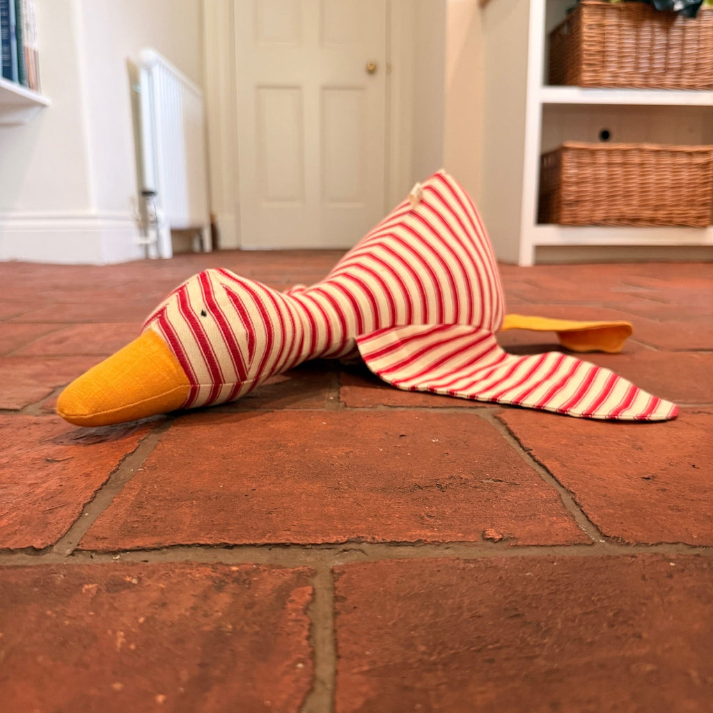 🪿 The Goose - Handmade Plastic Free Dog Toy