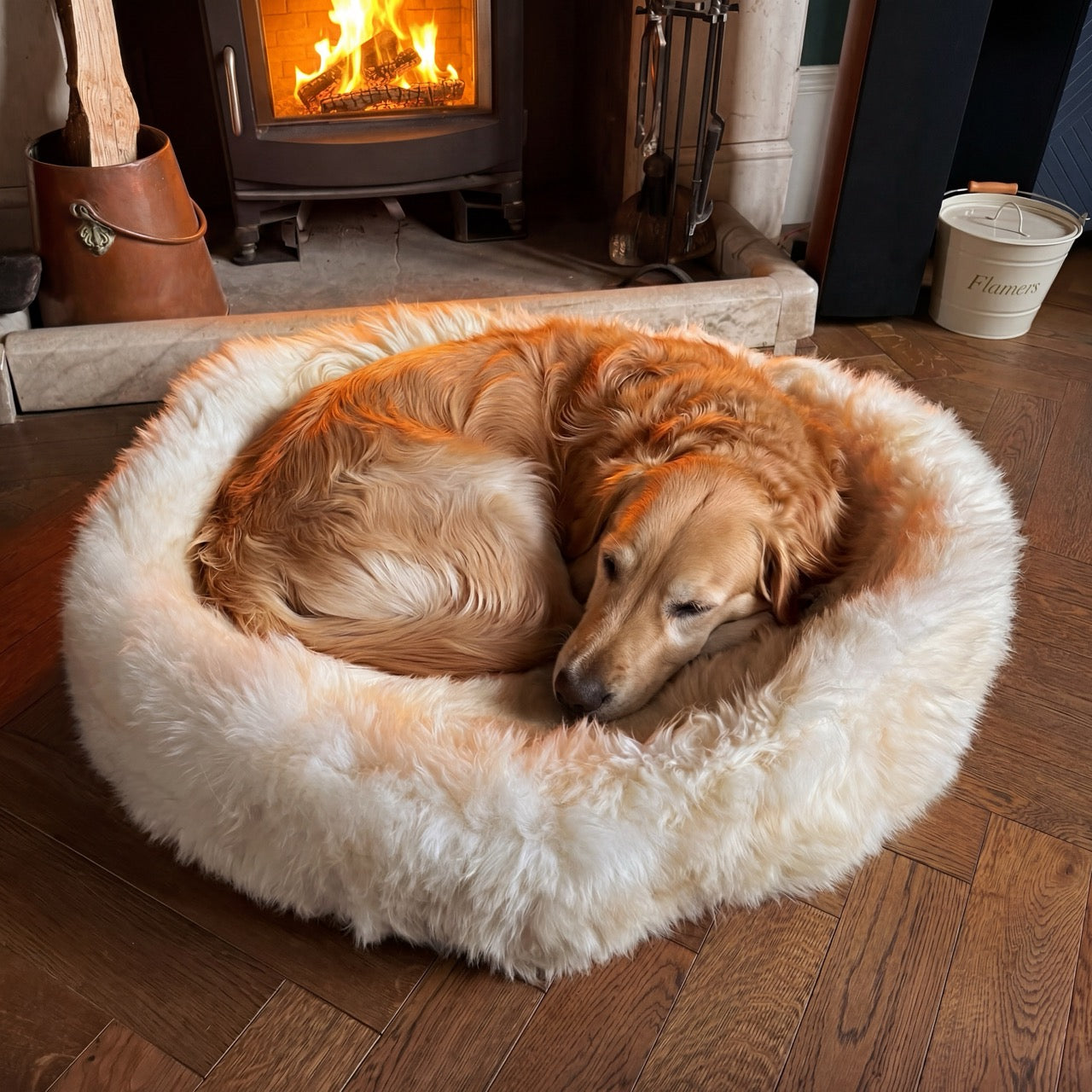 🐑 British Sheepskin Donut Dog Bed