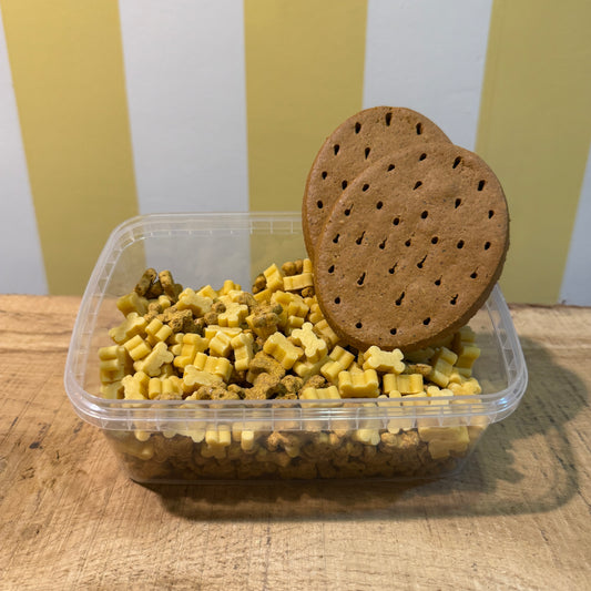 Cheese Lovers Treat Box